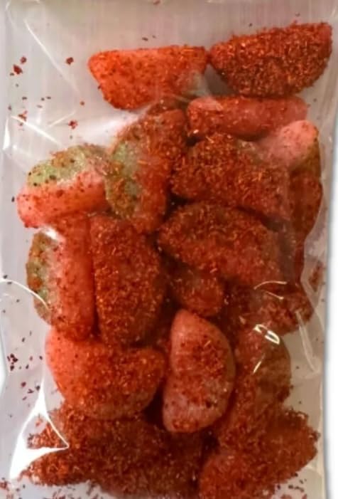 bloody sour watermelon gummys mexican dulces enchilados w/chamoy dip 11oz