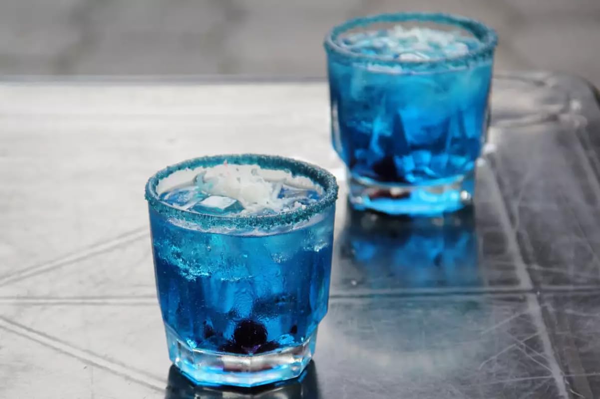 SANTA VISTA Miguelito Chili Powder Blue bundle with Blue Chamoy // Great for Micheladas and Azulitos Drink // Paquete de Miguelito Azul y Chamoy de Mora Azul para Micheladas