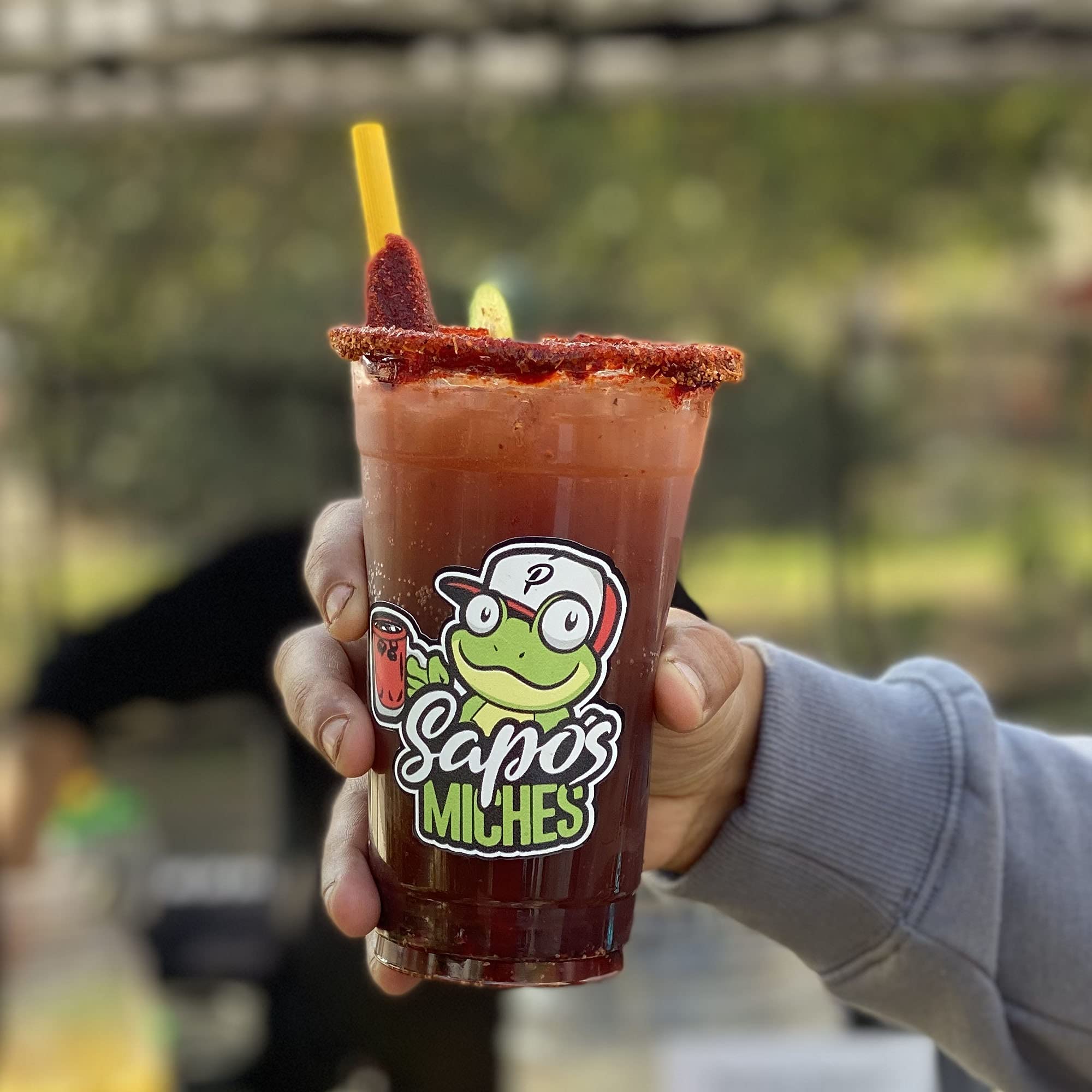 Sapo's Miches Chamoy Rim Dip - Tamarind Candy Sauce for Drinks, Micheladas & Cocktails, 8 oz (Pineapple)