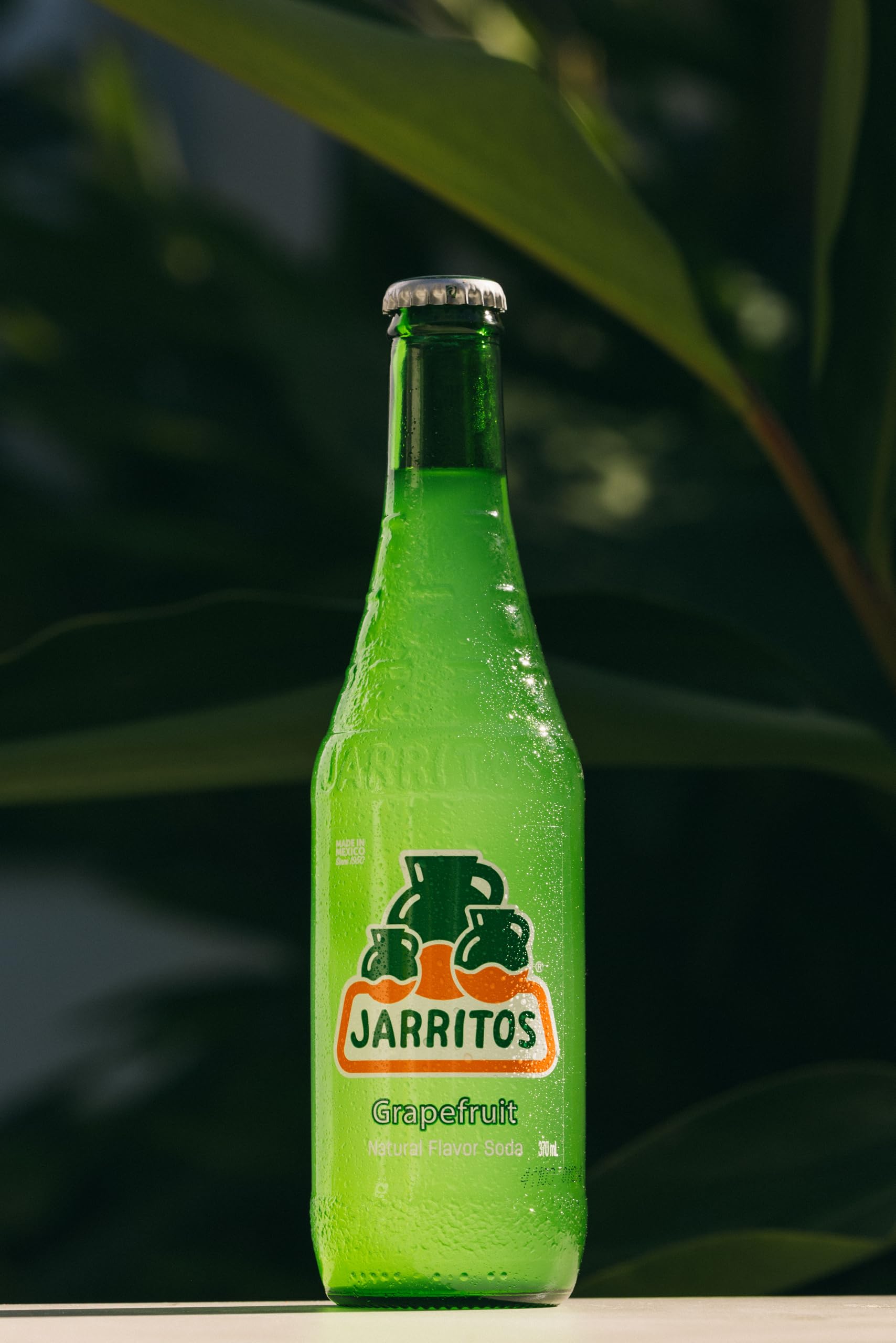 Jarritos Strawberry Soda, 12.50 Fl Oz